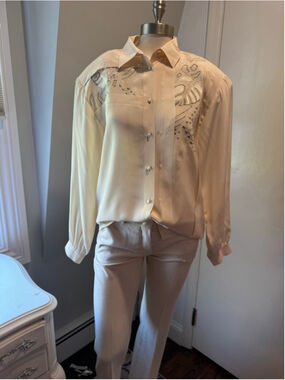 Vintage Suzelle Blouse |100 % Silk Creamy-butter yellow w/Silver accent| Size 10
